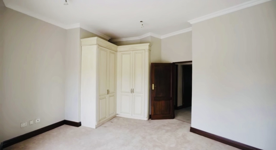 To Let 5 Bedroom Property for Rent in Silver Lakes Gauteng