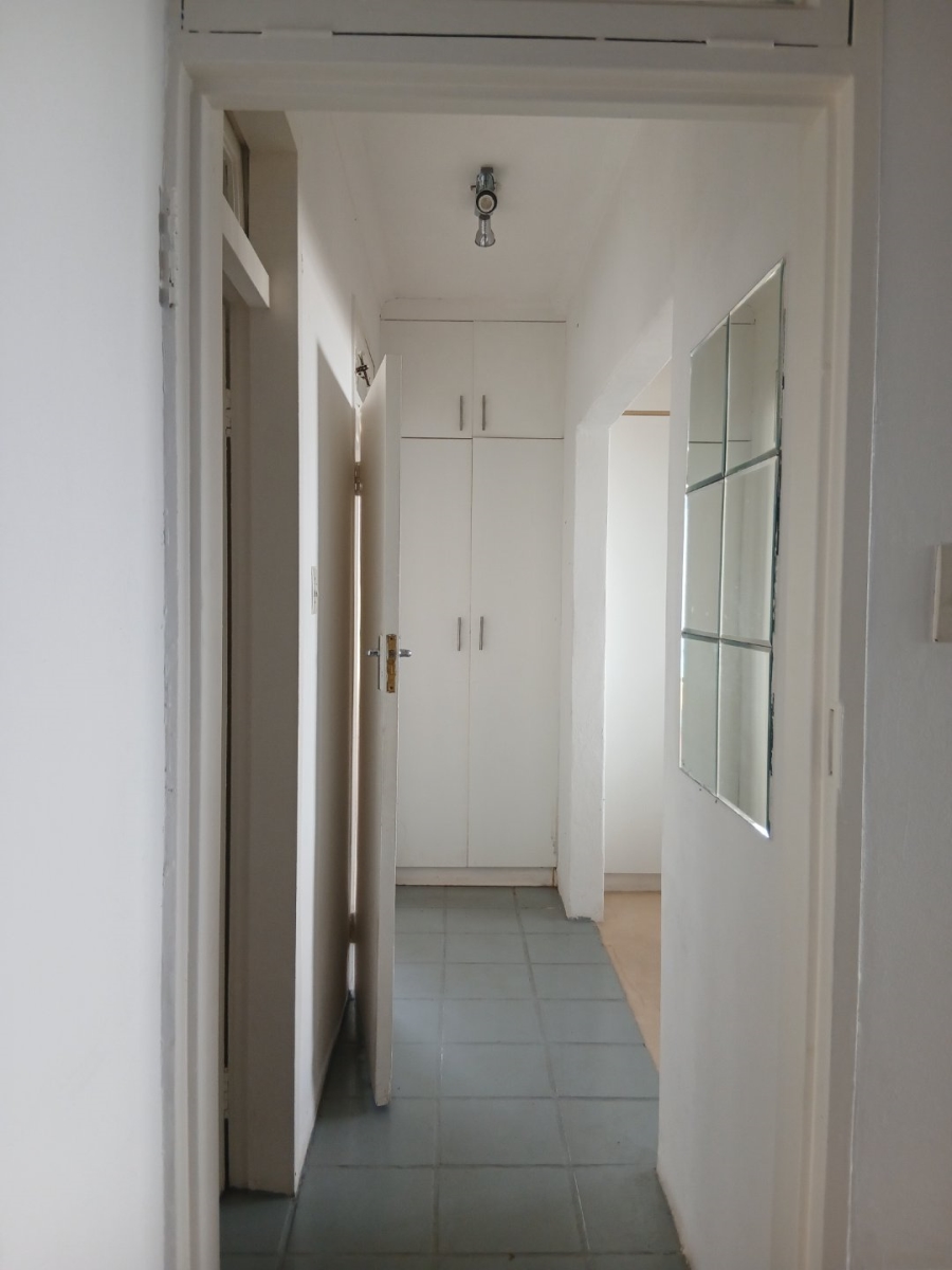 To Let 1 Bedroom Property for Rent in Parkhurst Gauteng