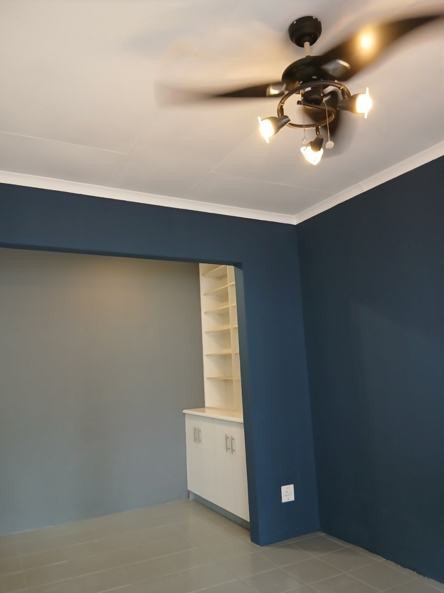 To Let 1 Bedroom Property for Rent in Parkhurst Gauteng
