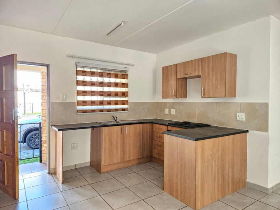 3 Bedroom Property for Sale in Lindhaven Gauteng