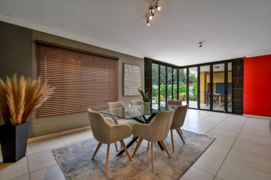 5 Bedroom Property for Sale in Gezina Gauteng