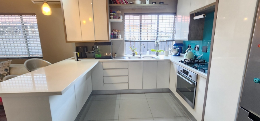 4 Bedroom Property for Sale in Laudium Gauteng