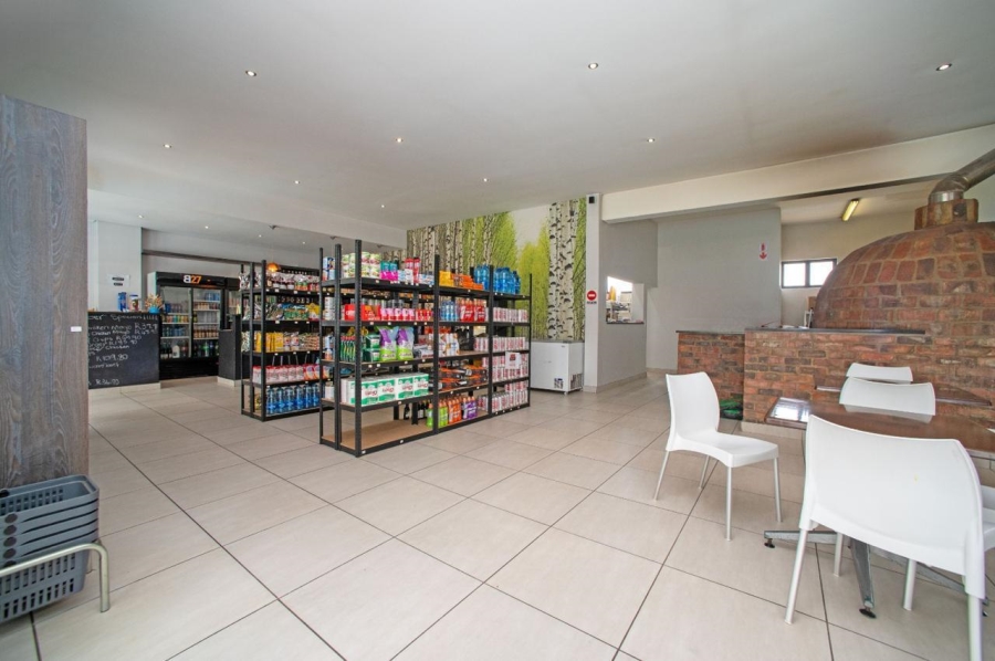 3 Bedroom Property for Sale in Greenstone Hill Gauteng