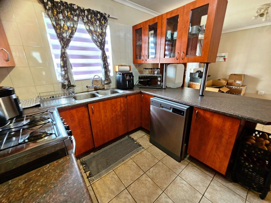 3 Bedroom Property for Sale in Montana Gauteng