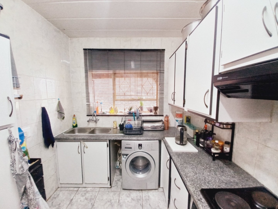 2 Bedroom Property for Sale in Croydon Gauteng