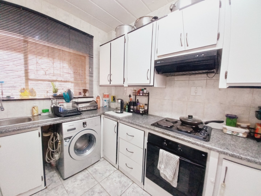 2 Bedroom Property for Sale in Croydon Gauteng