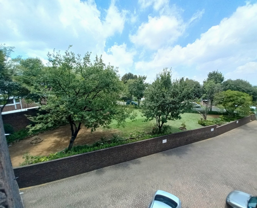 2 Bedroom Property for Sale in Croydon Gauteng