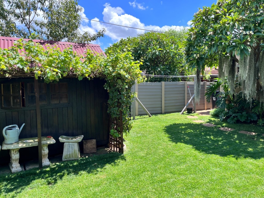 4 Bedroom Property for Sale in Montana Tuine Gauteng