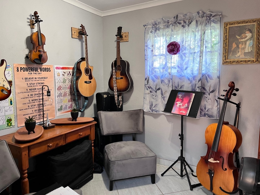 4 Bedroom Property for Sale in Montana Tuine Gauteng