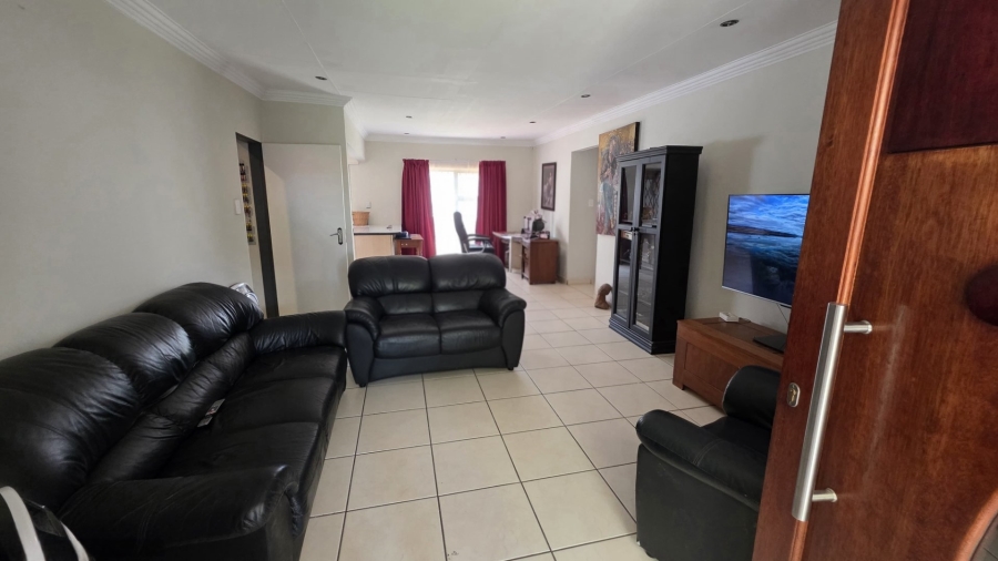 3 Bedroom Property for Sale in Montana Tuine Gauteng