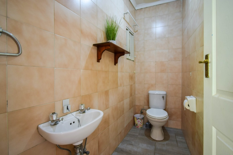 4 Bedroom Property for Sale in Sinoville Gauteng