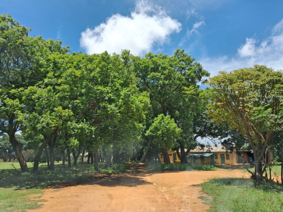  Bedroom Property for Sale in Blue Hills AH Gauteng