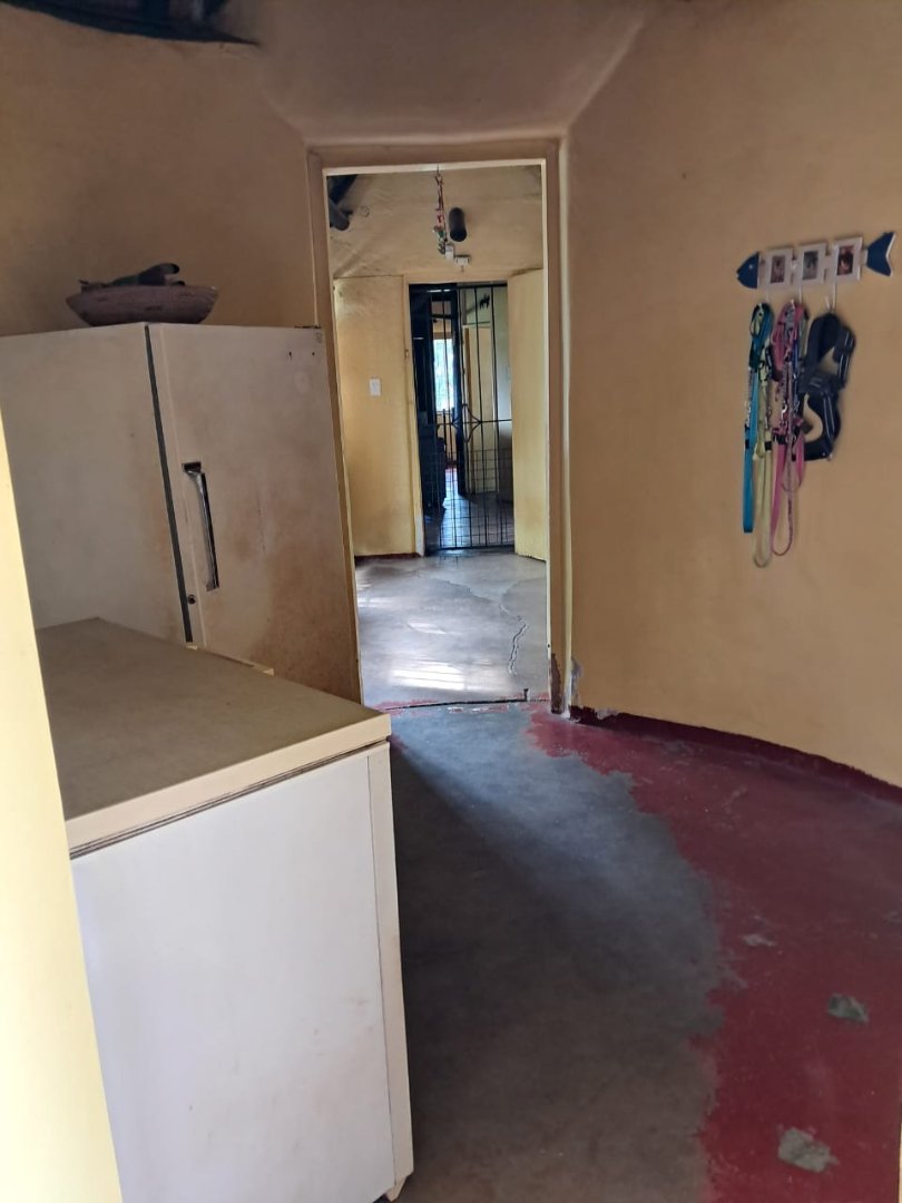 Commercial Property for Sale in Blue Hills AH Gauteng