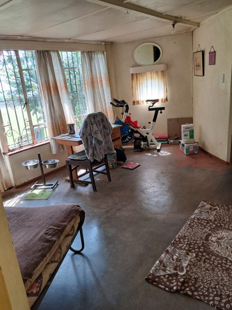 Commercial Property for Sale in Blue Hills AH Gauteng