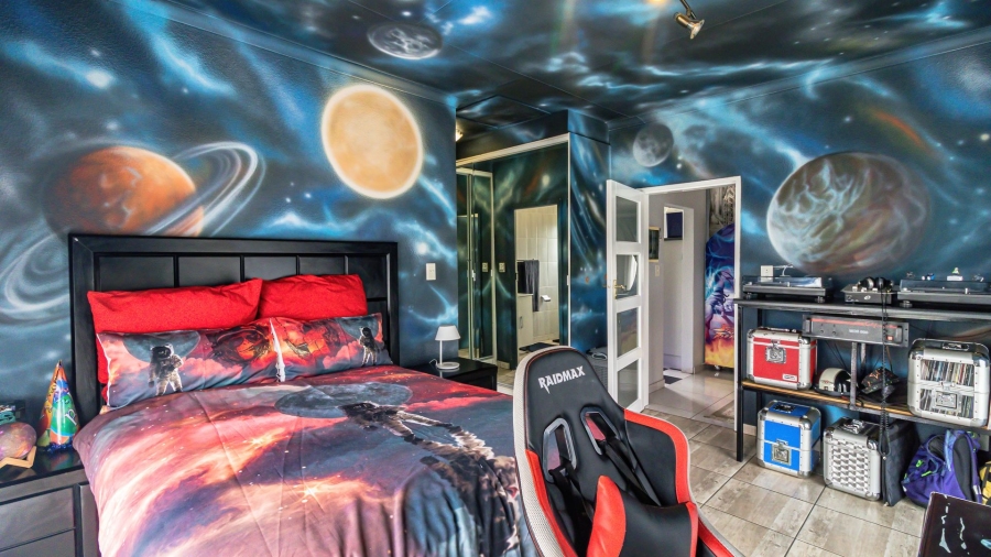 5 Bedroom Property for Sale in Glenvista Gauteng