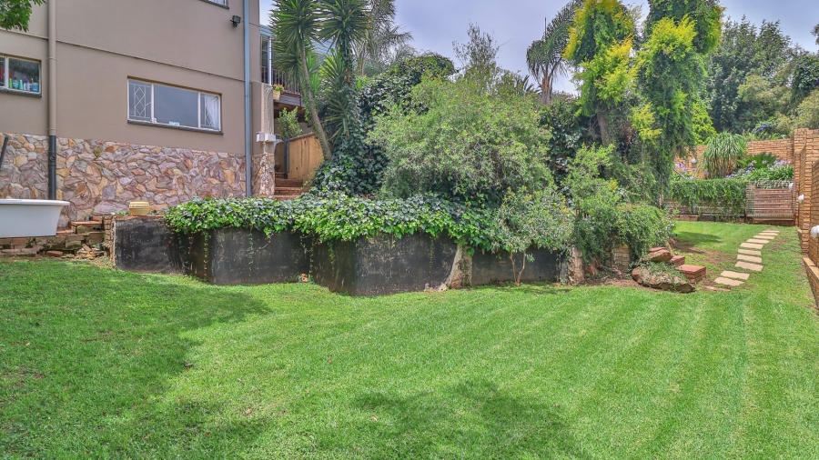 5 Bedroom Property for Sale in Glenvista Gauteng