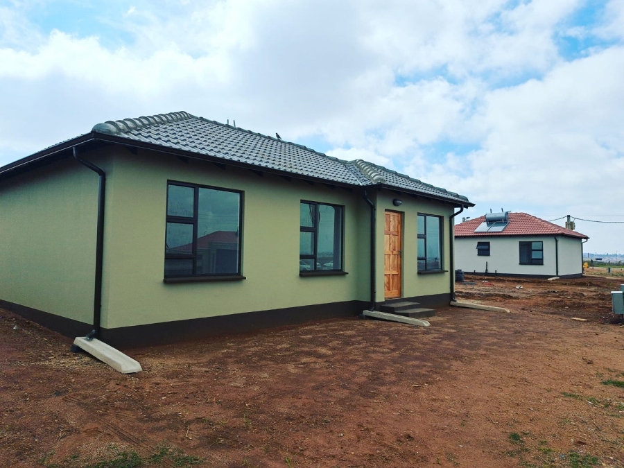3 Bedroom Property for Sale in Windmill Park Gauteng