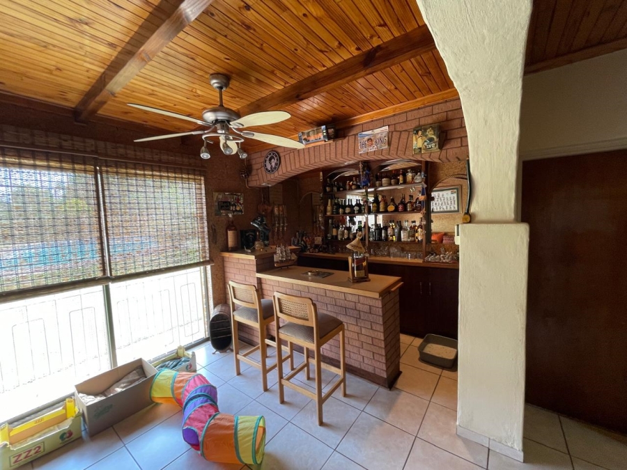 3 Bedroom Property for Sale in Dunnottar Gauteng