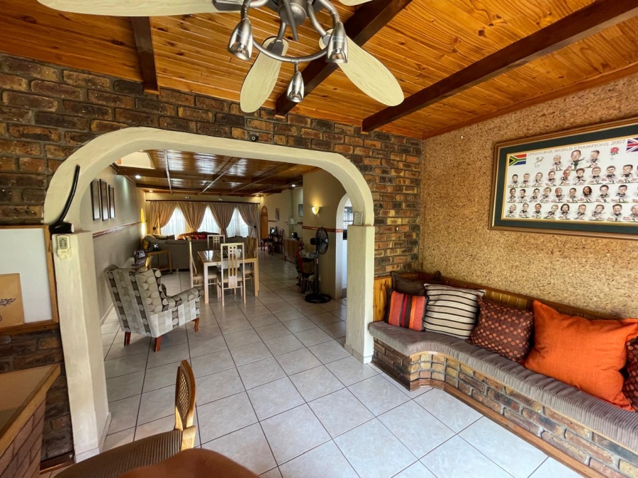 3 Bedroom Property for Sale in Dunnottar Gauteng