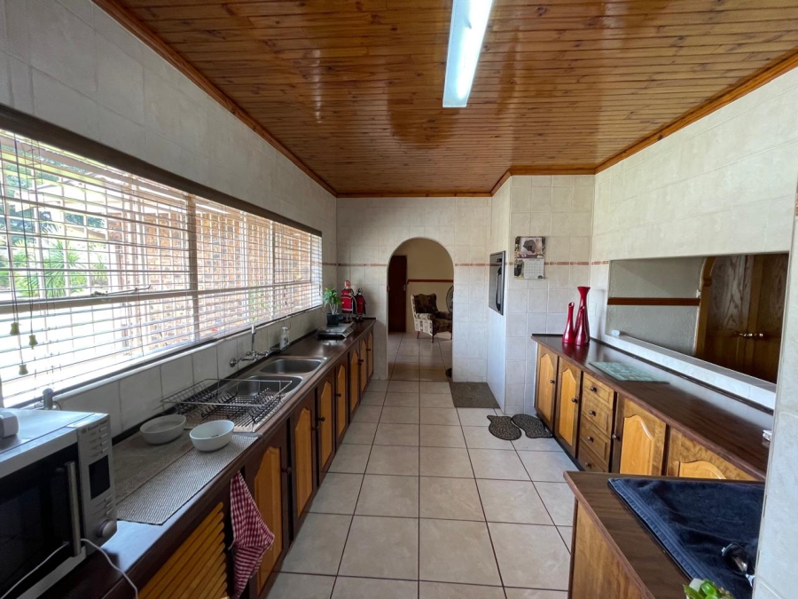 3 Bedroom Property for Sale in Dunnottar Gauteng