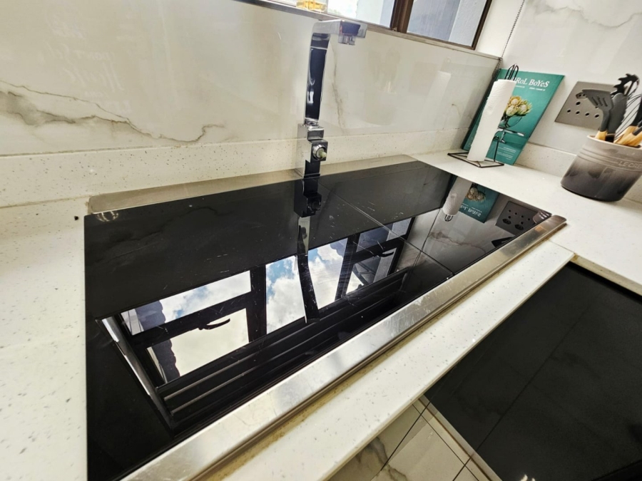 4 Bedroom Property for Sale in Monavoni Gauteng