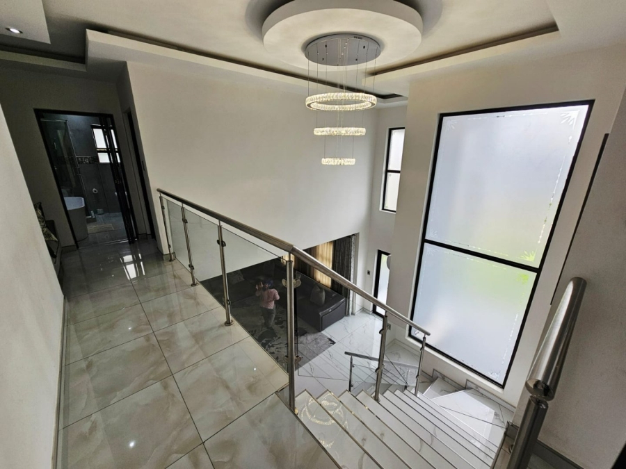 4 Bedroom Property for Sale in Monavoni Gauteng