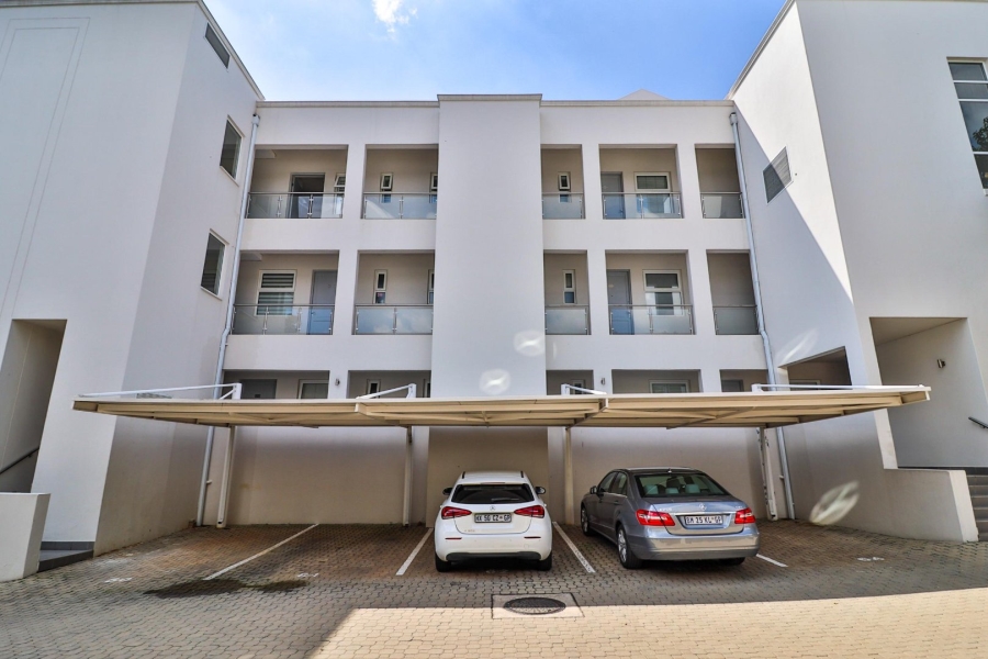 2 Bedroom Property for Sale in Dunkeld West Gauteng