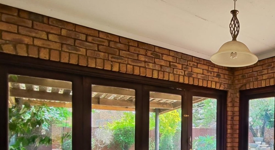 3 Bedroom Property for Sale in Selcourt Gauteng