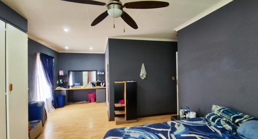 3 Bedroom Property for Sale in Selcourt Gauteng