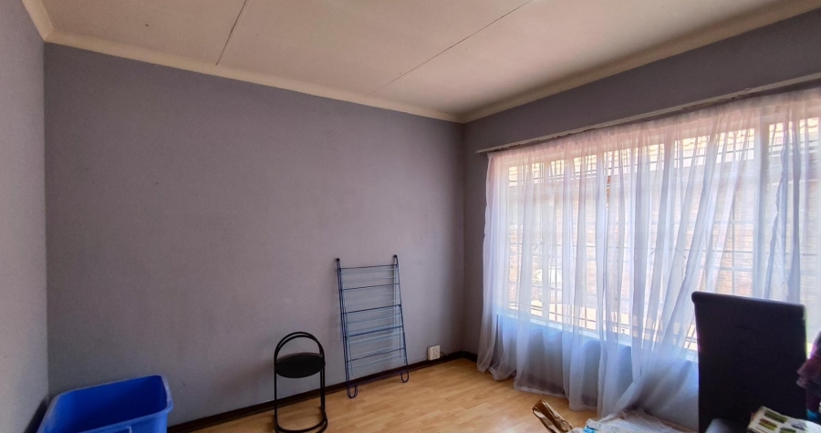 3 Bedroom Property for Sale in Selcourt Gauteng