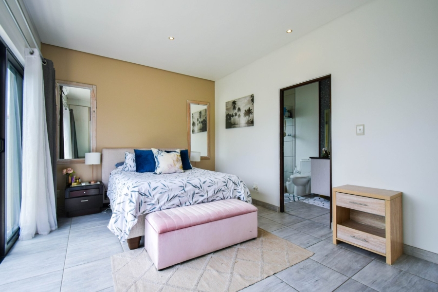 2 Bedroom Property for Sale in Lombardy Gauteng