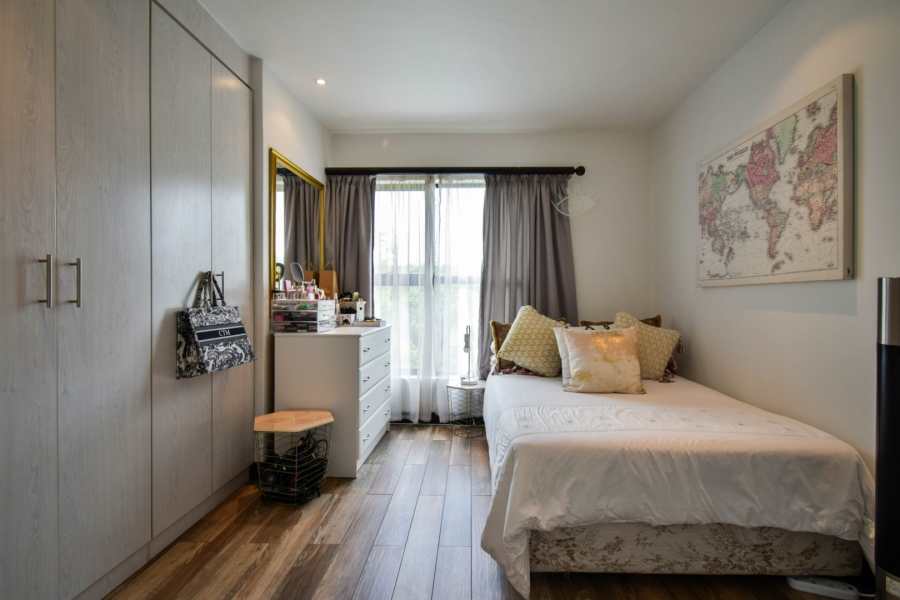 2 Bedroom Property for Sale in Lombardy Gauteng