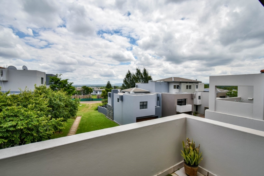 2 Bedroom Property for Sale in Lombardy Gauteng