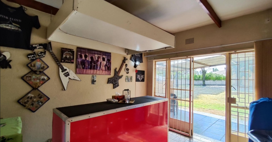 4 Bedroom Property for Sale in Selcourt Gauteng