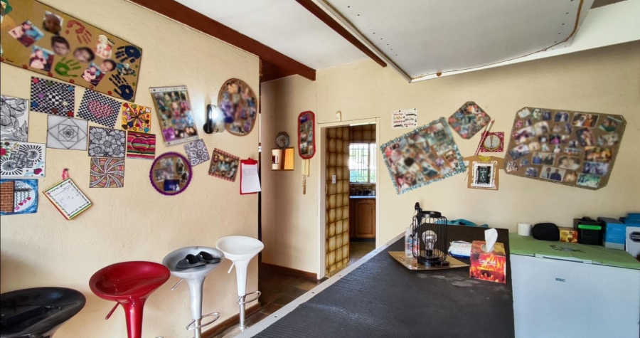 4 Bedroom Property for Sale in Selcourt Gauteng