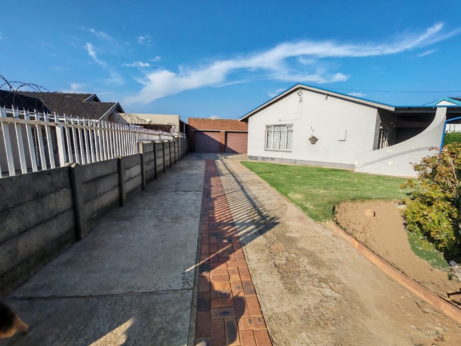 3 Bedroom Property for Sale in Visagie Park Gauteng
