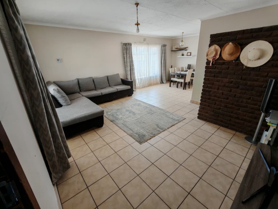 3 Bedroom Property for Sale in Visagie Park Gauteng
