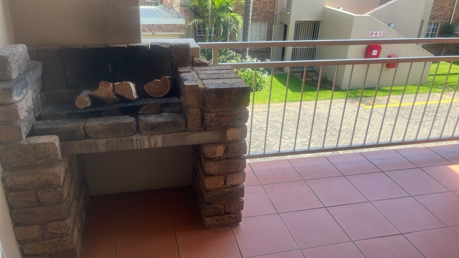 2 Bedroom Property for Sale in Magalieskruin Gauteng
