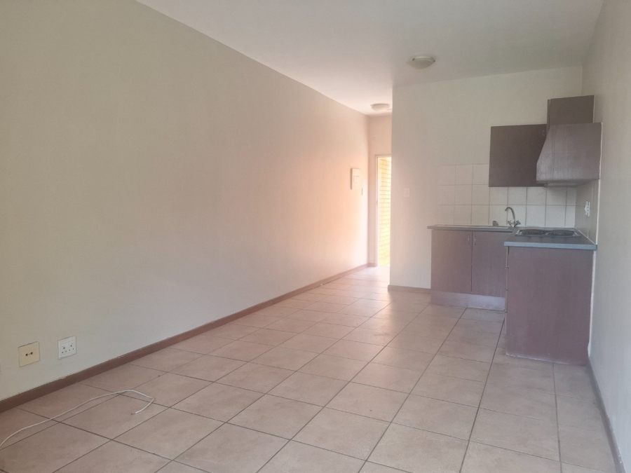 To Let 1 Bedroom Property for Rent in Gezina Gauteng