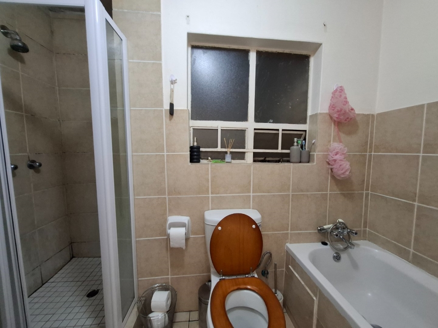 To Let 2 Bedroom Property for Rent in Karenpark Gauteng