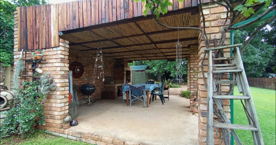4 Bedroom Property for Sale in Doringkloof Gauteng