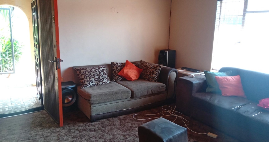 3 Bedroom Property for Sale in Strubenvale Gauteng