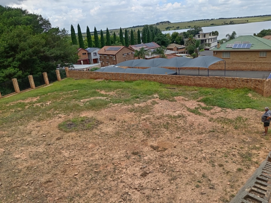 Commercial Property for Sale in Kungwini Country Estate Gauteng