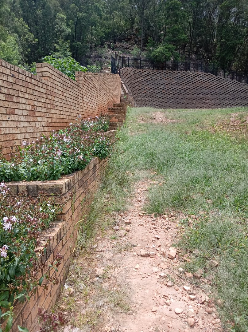 Commercial Property for Sale in Kungwini Country Estate Gauteng