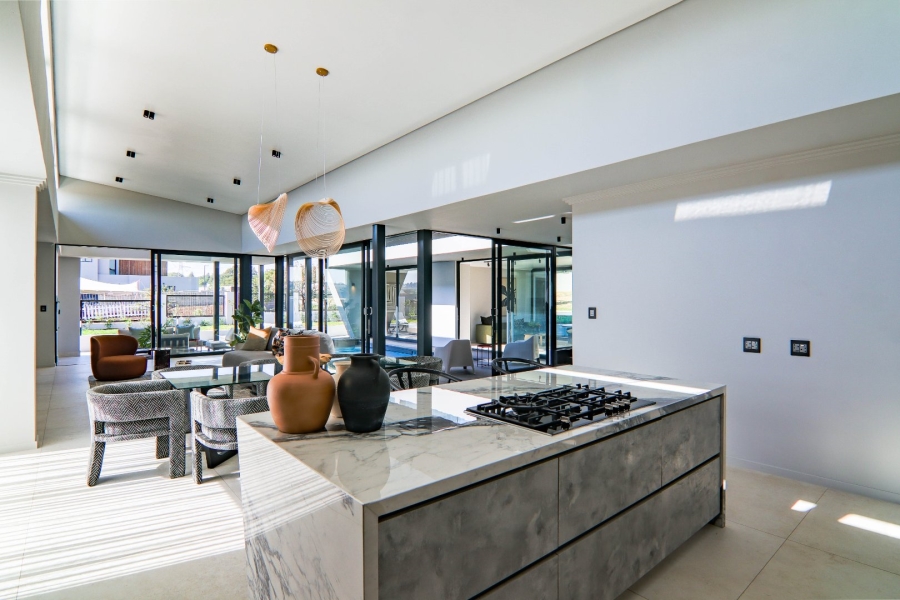 4 Bedroom Property for Sale in Helderfontein Estate Gauteng