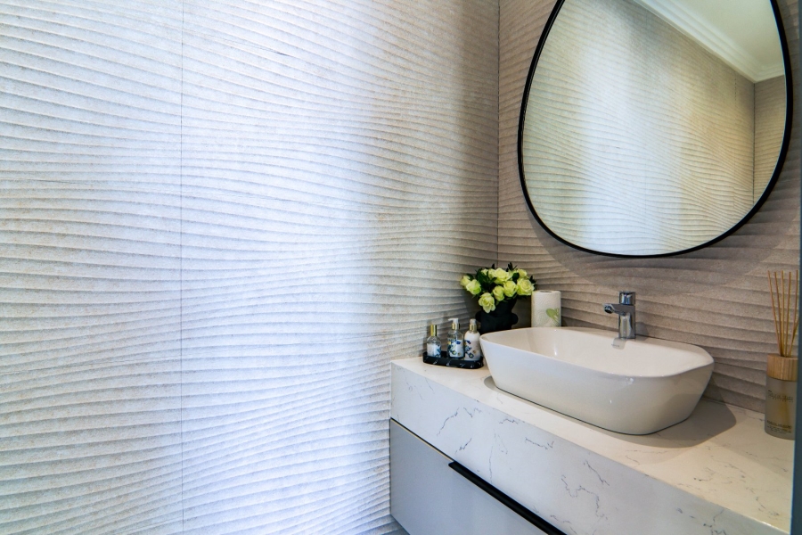 4 Bedroom Property for Sale in Helderfontein Estate Gauteng