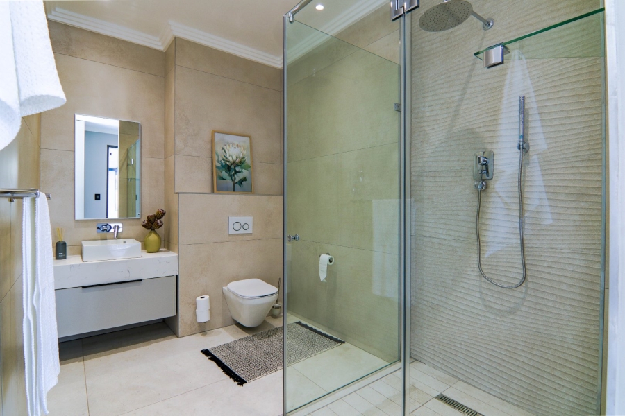 4 Bedroom Property for Sale in Helderfontein Estate Gauteng