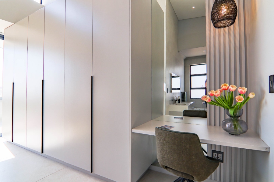 4 Bedroom Property for Sale in Helderfontein Estate Gauteng