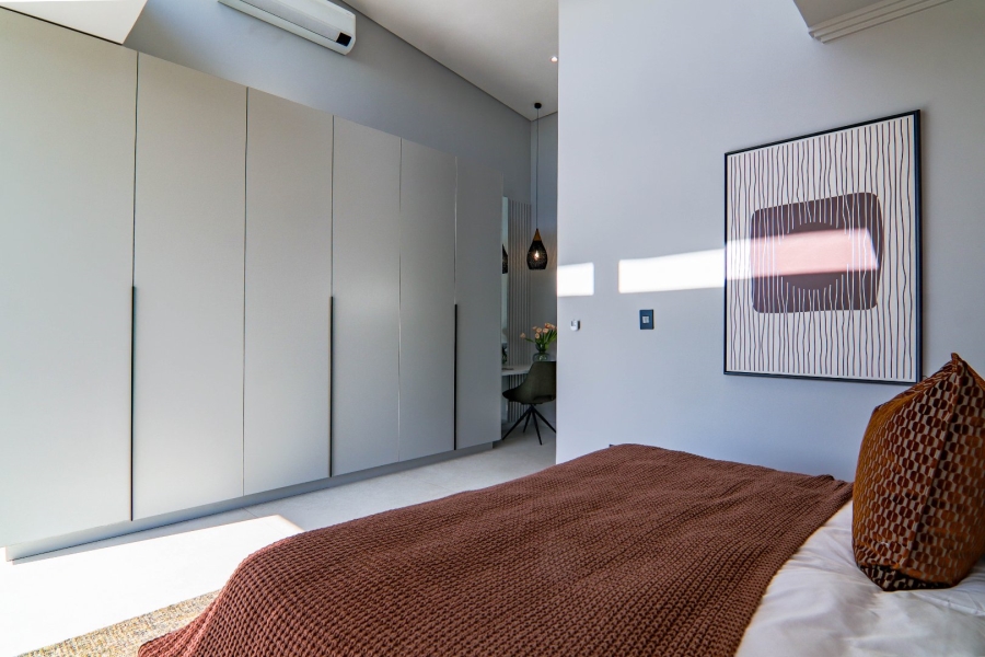 4 Bedroom Property for Sale in Helderfontein Estate Gauteng