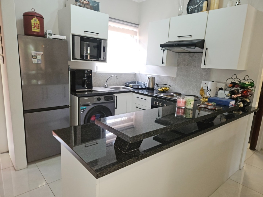 1 Bedroom Property for Sale in Douglasdale Gauteng